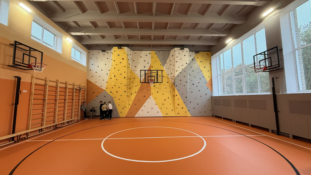 NPO Passat for 4 school 3.JPG