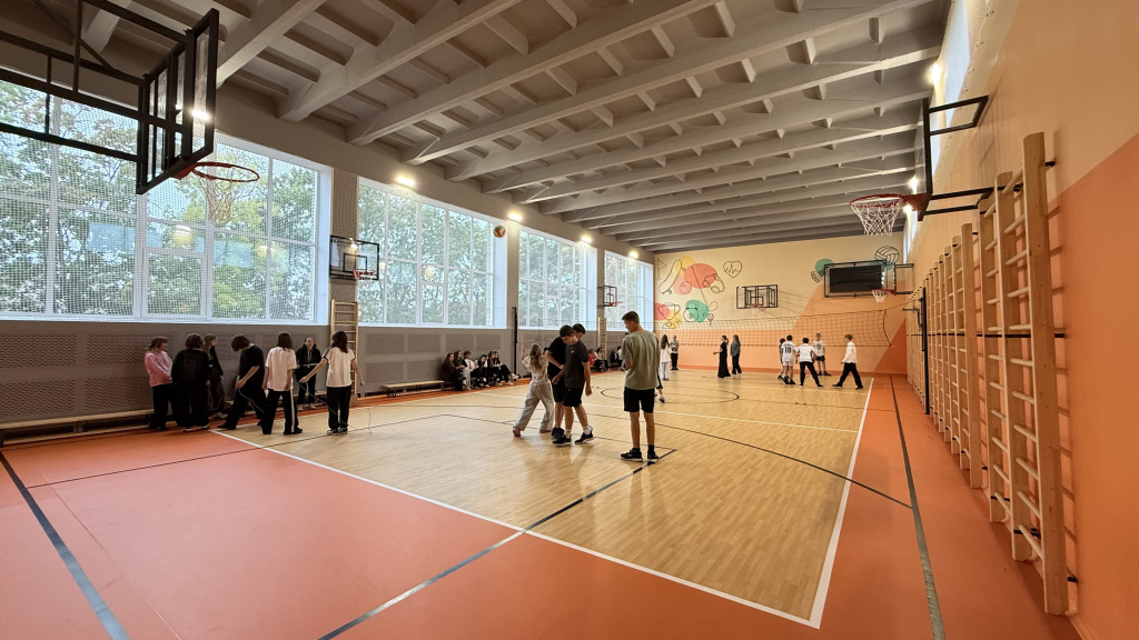 NPO Passat for 4 school.JPG