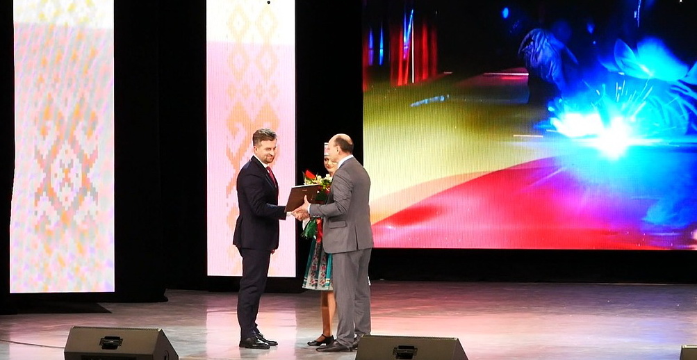 NPO Passat the first2.jpg