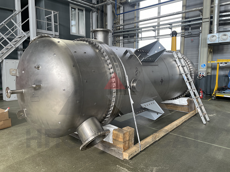 Shell-and-tube heat-exchange apparatuses